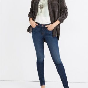 Madewell Skinny Jeans, Mid Rise size 25 x 32, Dark Wash, Stretch
